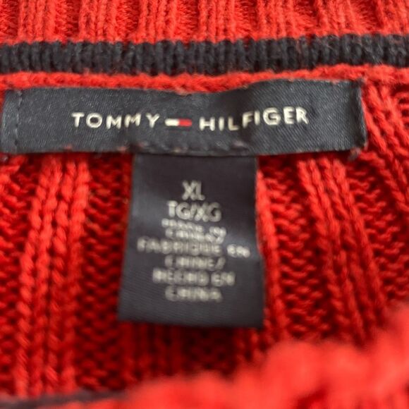TOMMY HILFIGER RED sweater size XL - Picture 7 of 7